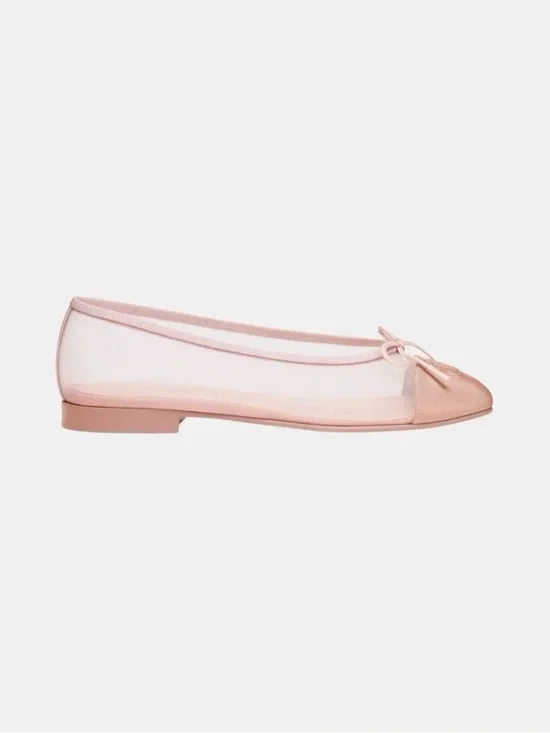CHANEL Pink Leather Ballet Flats with Bow Accent - Picture 4 of 6